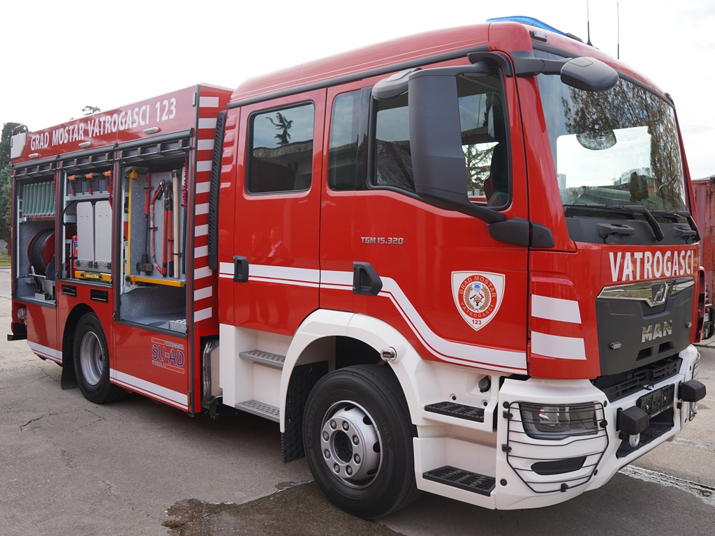 Mostar nabavio navalno vatrogasno vozilo vrijedno 584.883 KM