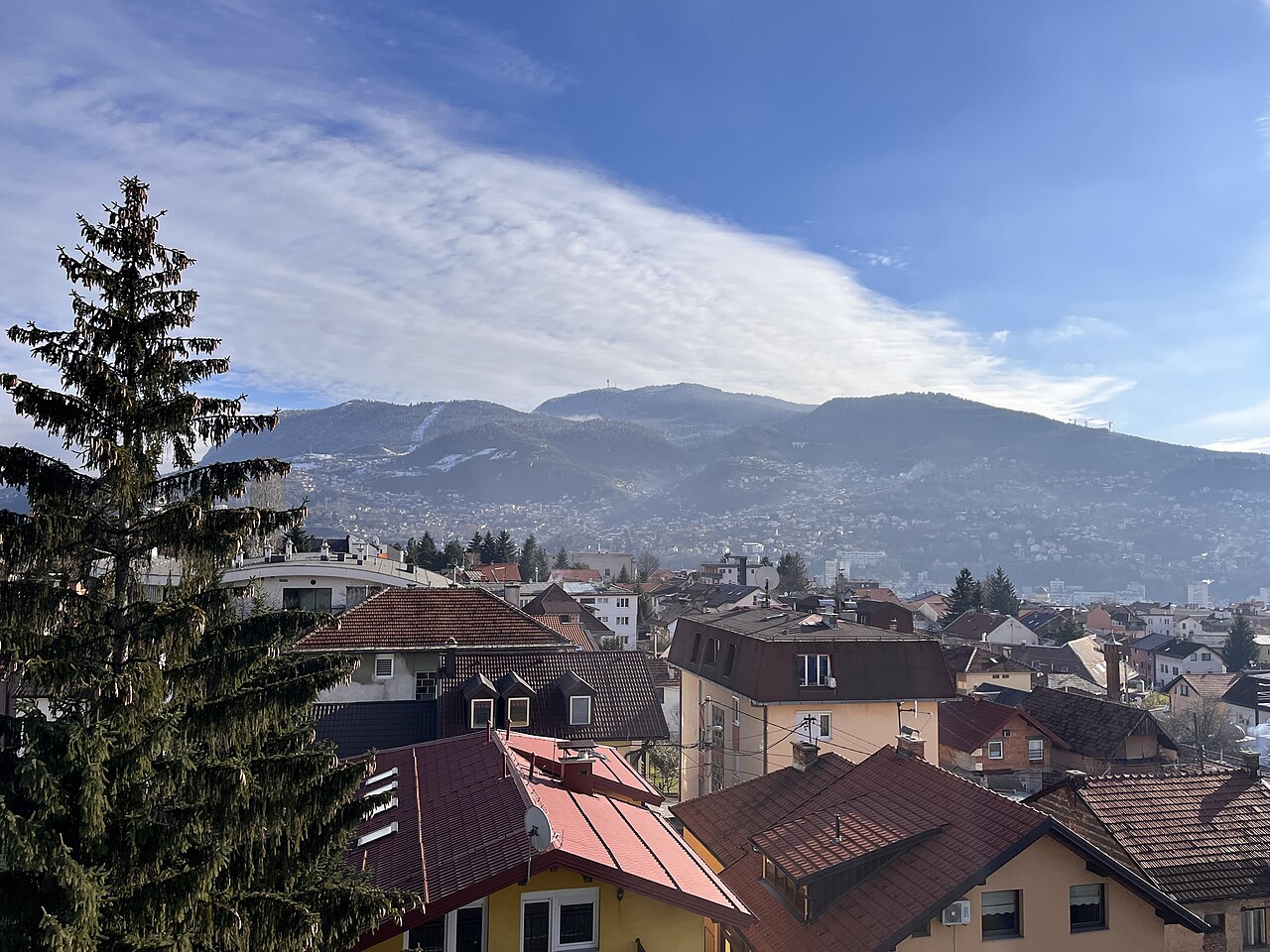 Kvalitet zraka u Sarajevu, Zenici i Tuzli: 'Nezdrav za osjetljive'