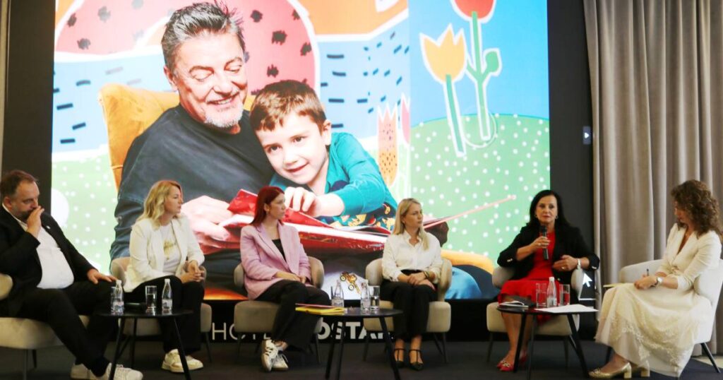 Izazovi u hraniteljstvu – možda ste baš vi dom koji neko dijete čeka