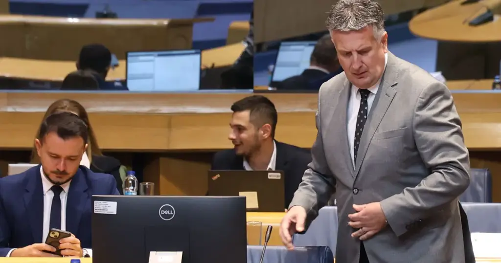“Odakle vam pravo da se tako ponašate?” Novi haos na sjednici Doma naroda PSBiH