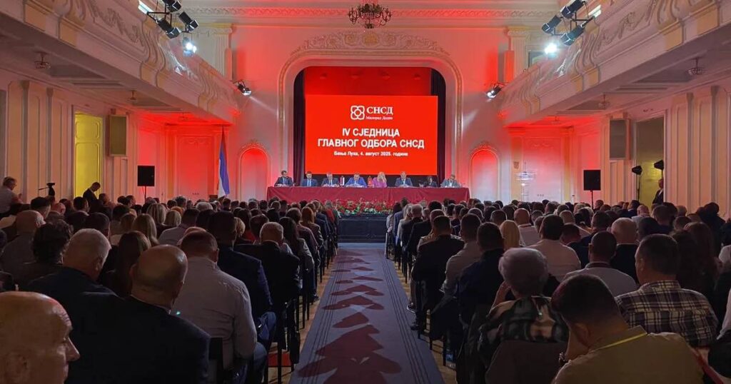 Sjednica Glavnog odbora: Ulazi li SNSD u trku za predsjednika RS