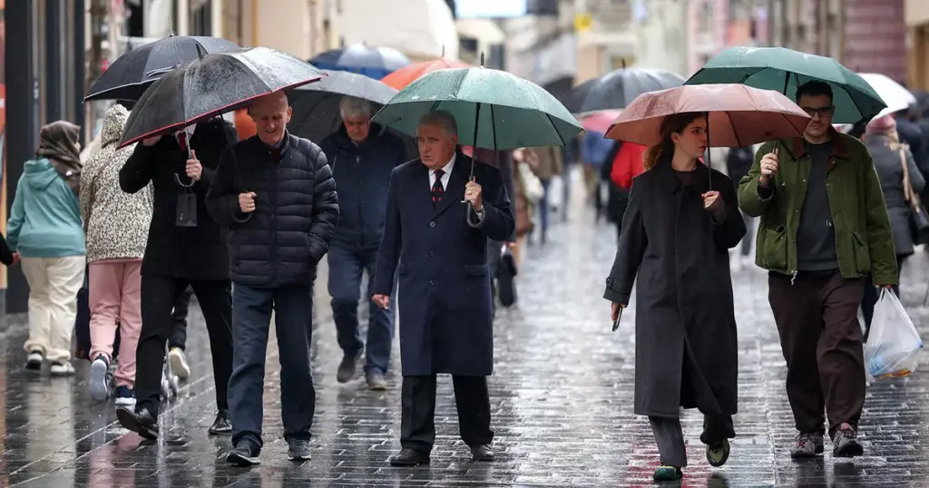Danas počinje jesen: Sunčanim danima dolazi kraj, stižu kiše, pljuskovi i zahlađenje