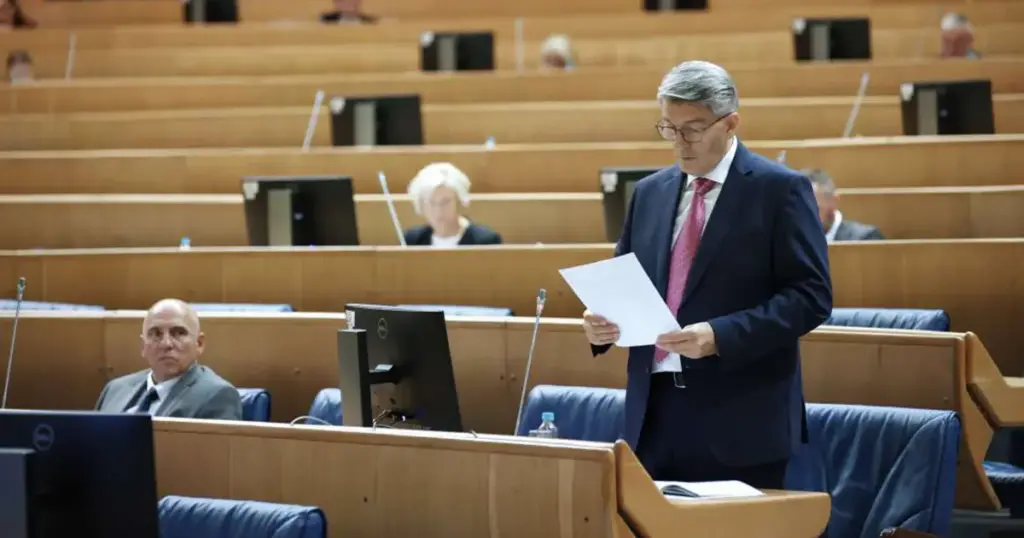 Mehmedović pitao Bošnjaka: Zašto niste poduzeli zakonom utvrđene mjere protiv Darka Ćuluma?