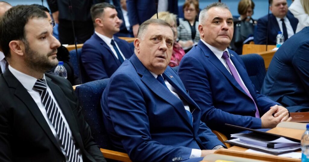 U Službenom glasniku RS objavljena odluka o neustavnoj Vladi RS