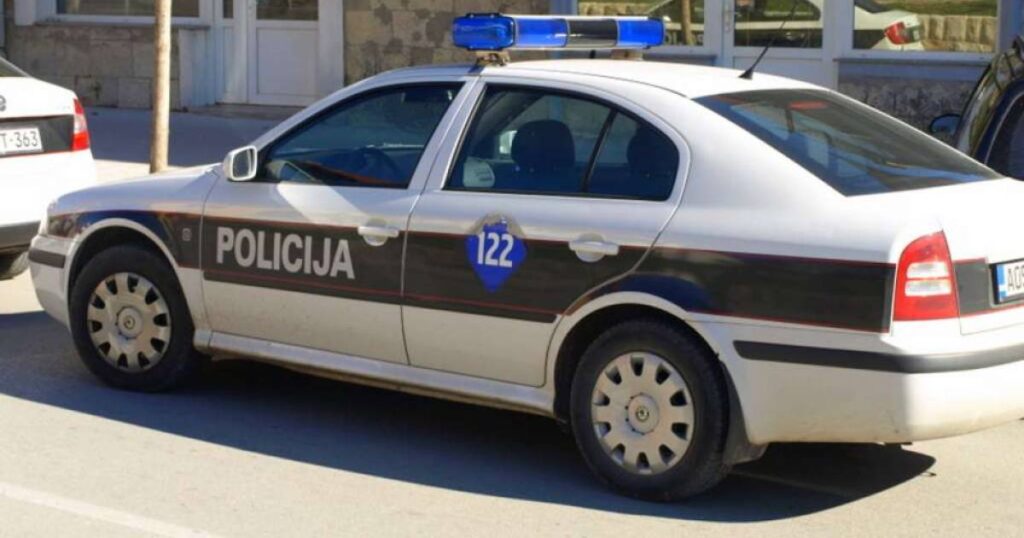 Vozač udario pješaka i pobjegao s mjesta nesreće, policija ga traži