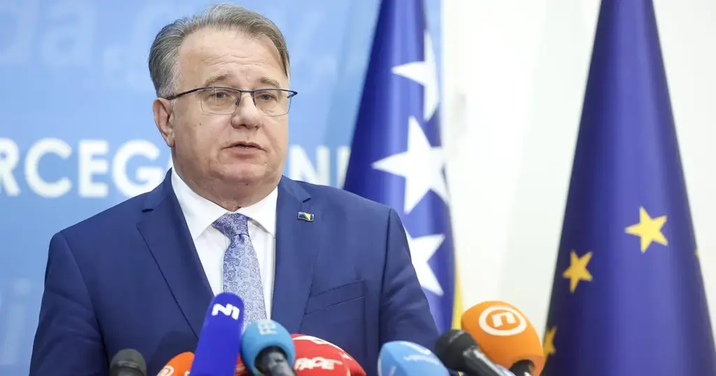 Nikšić: Pomogli smo poslodavcima, ali oni nisu povećali plaće radnicima