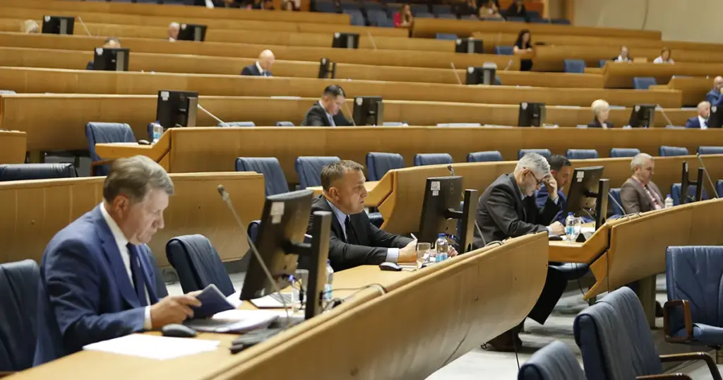 Počela hitn sjednica Parlamenta BiH, na dnevnom redu budžet institucija BiH za 2025.