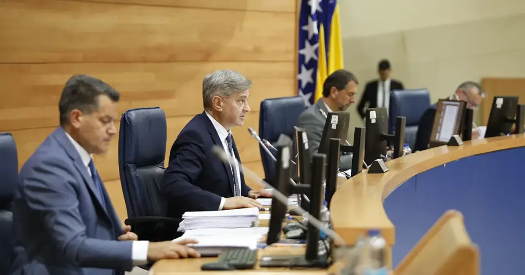 Zasjeda Parlament BiH: Ovo su prijedlozi zakona koji će se naći pred poslanicima