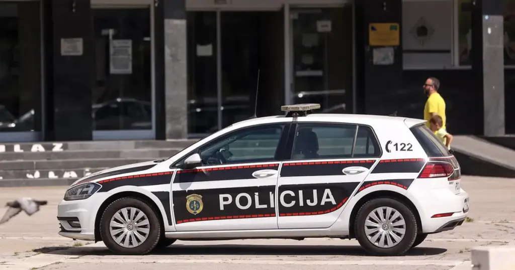 Povrijeđen muškarac u Gračanici u porodičnoj kući, kasnije umro u bolnici, privedena žena