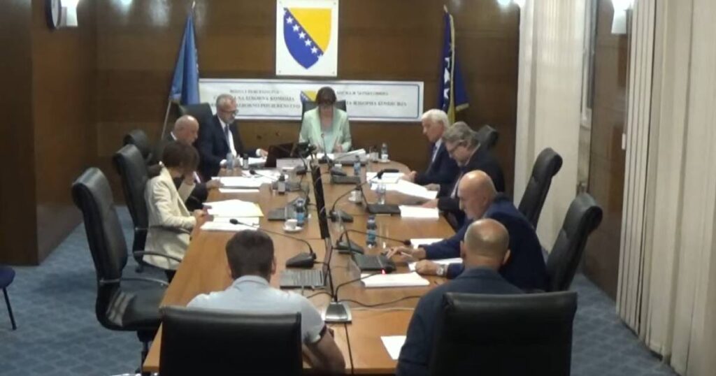 CIK BiH: Do 14. oktobra prijave kandidata za predsjednika Republike Srpske