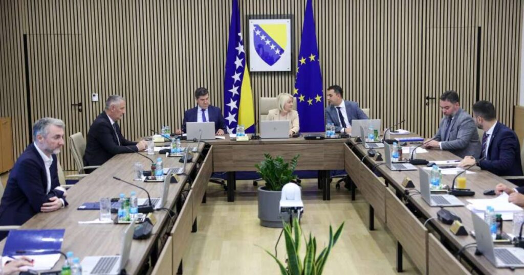 Vijeće ministara BiH danas o Reformskoj agendi. Jedna tačka dnevnog ima oznaku “povjerljivo”
