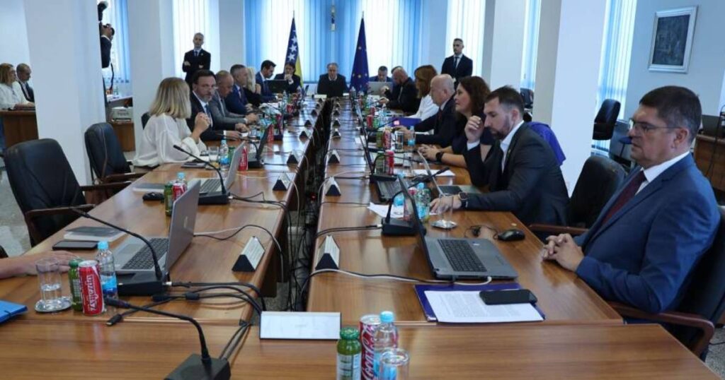 Vlada FBiH: Usvojen Revidirani Akcijski plan za reformu javne uprave