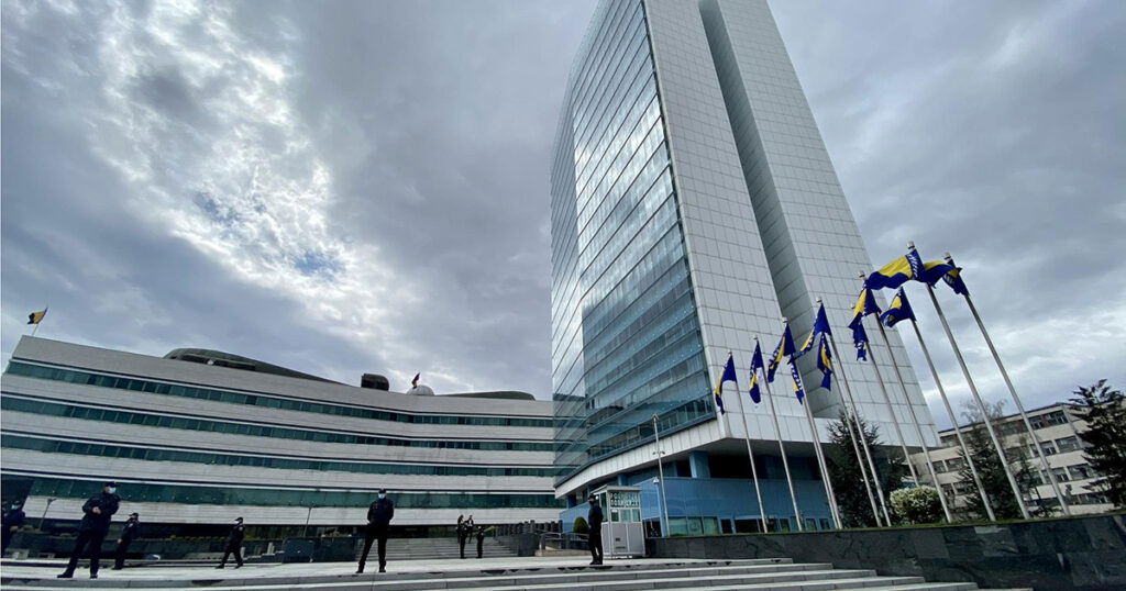 Državna Komisija za sukob interesa godinu dana bez odluka: Nisu imali pečat?