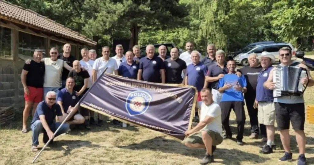 Policajac koji je isticao zastavu MUP-a “Herceg-Bosne” optužen za ozbiljno krivično djelo