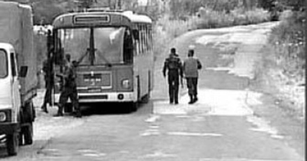 Prije 33 godine “Osvetnici” su oteli 16 Bošnjaka koji su krenuli na posao i pobili ih