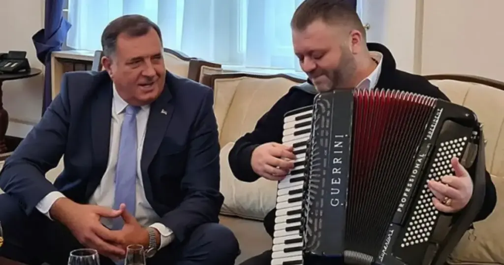 Trojka: Dodik bi dalje dovodio harmonikaše u Predsjedništvo BiH da je SDA na vlasti