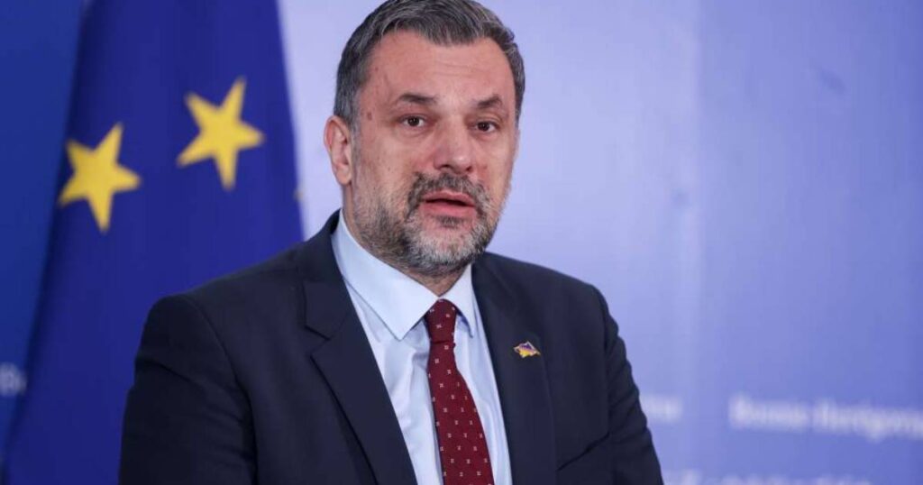 Konaković: Glavni pregovarač ne može biti neko ko se konsultuje s Moskvom, Trojka to neće podržati