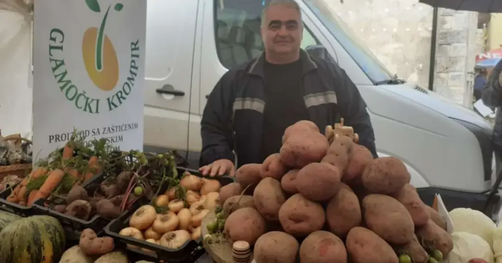 Dani glamočkog krompira okupili 66 izlagača, najveći krompir težio više od dva kilograma
