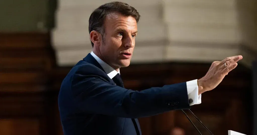 Macron ponovo imenovao istog premijera koji je dao ostavku prije četiri dana