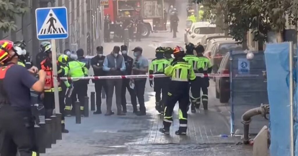 Srušila se zgrada u centru Madrida, pronađena tijela četiri osobe