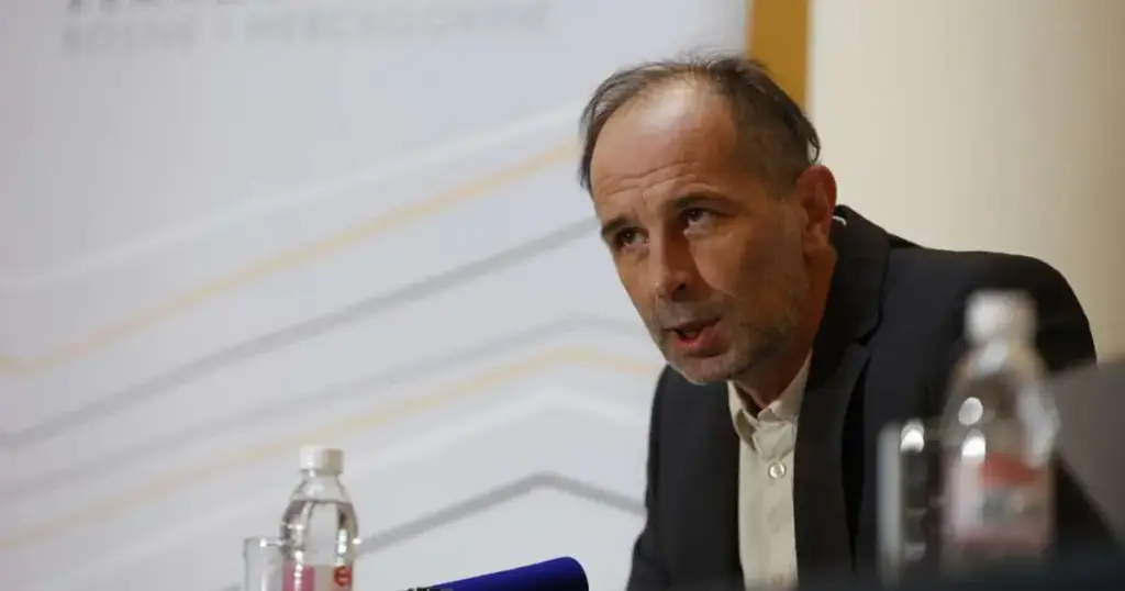 Mirsad Sijarić više nije direktor Zemaljskog muzeja BiH