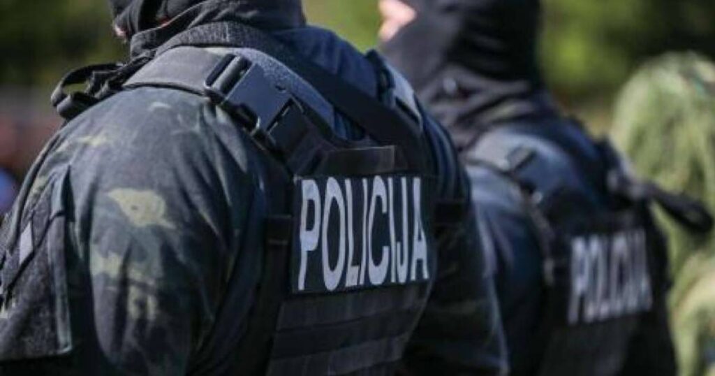 Danas pretresi u Ministarstvu za nauku, visoko obrazovanje i mlade KS, Vladi KS i UNSA