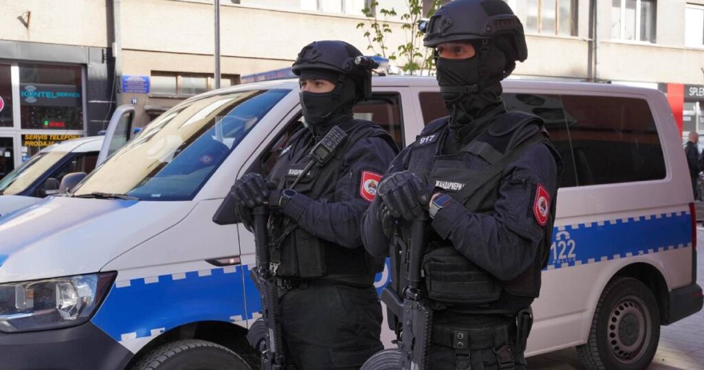 Uhapšeno 14 osoba zbog ilegalne borbe pasa, policija zatekla leševe životinja