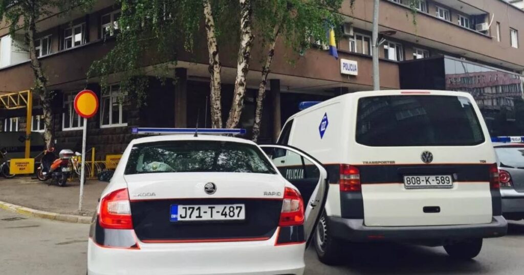 Policajci pronašli leš psa u plastičnoj vreći