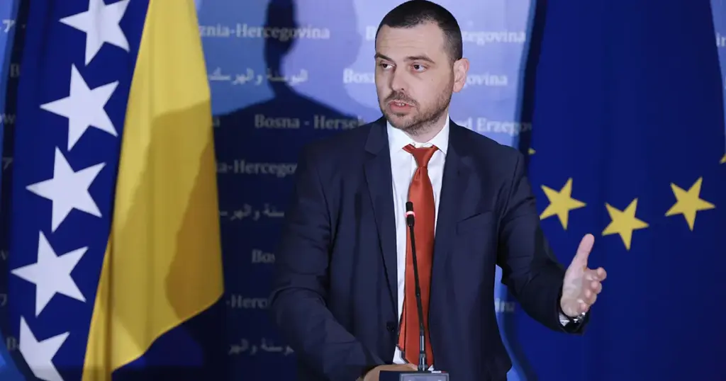 Magazinović o glavnom pregovaraču sa EU: Pronaći način da se izabere bez uticaja SNSD-a