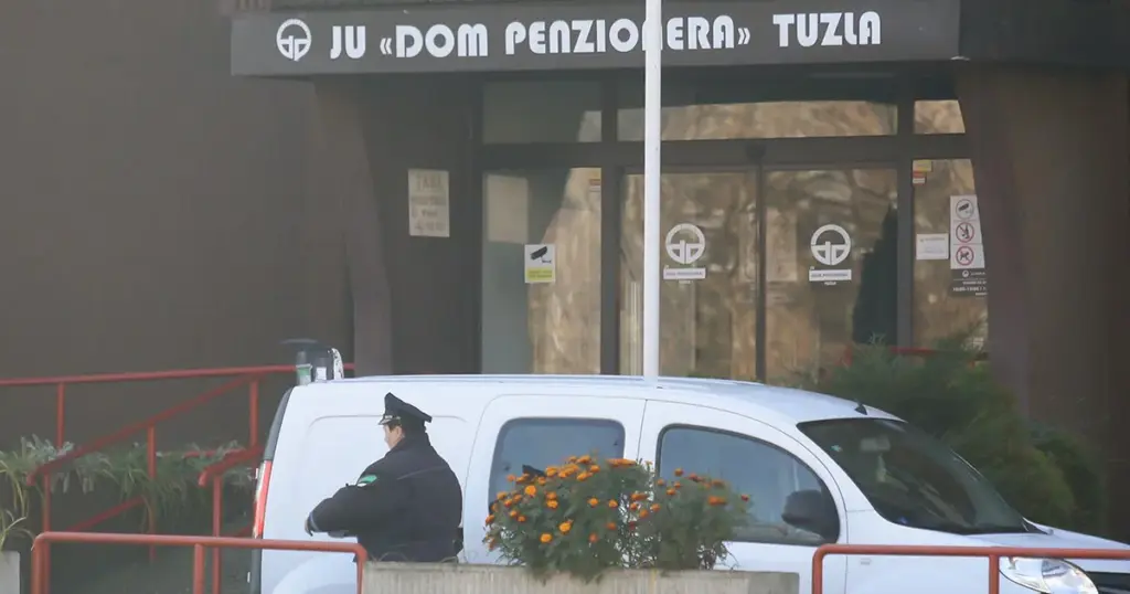 Šta zasad znamo o tragediji u Tuzli: Ko je dojavio požar, a ko servisirao sistem zaštite i vatrodojave