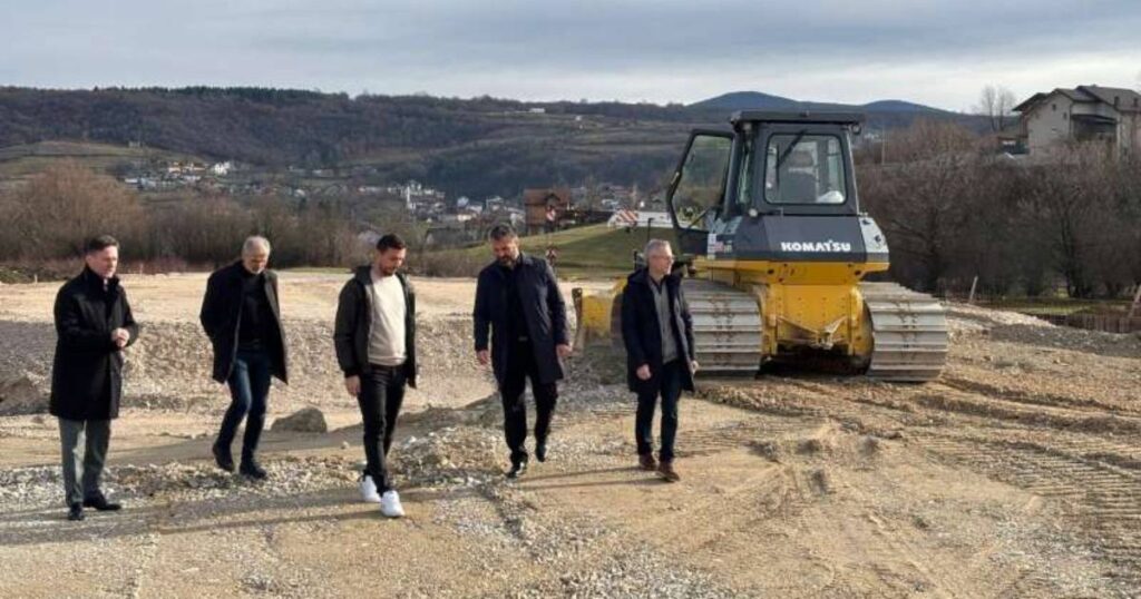 Regionalna cesta koja čeka: Ko je odgovoran za kašnjenje?