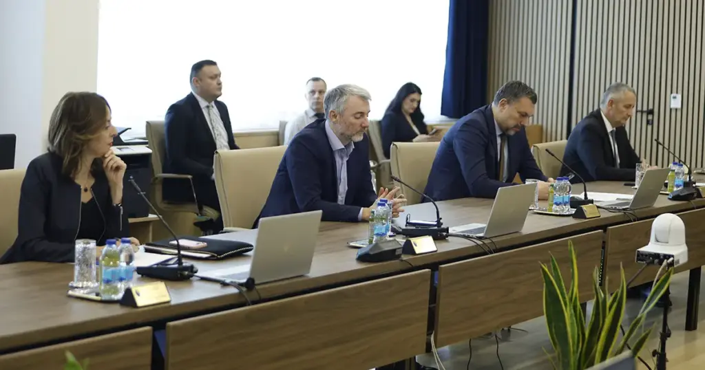 Vijeće ministara danas o zakonima o Sudu BiH i VSTV-u, te o glavnom pregovaraču
